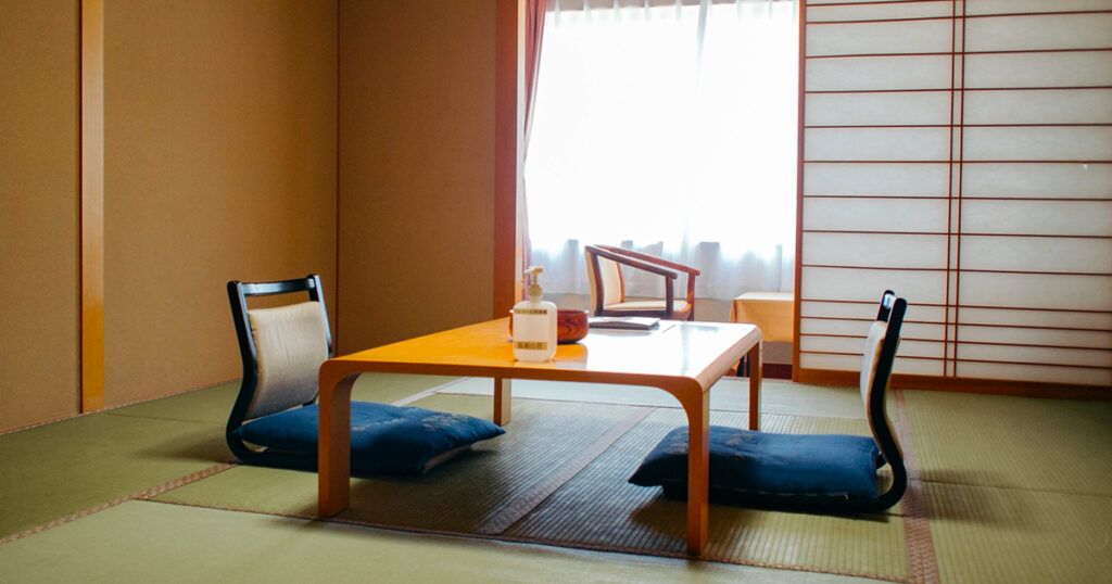 温湯山荘の客間