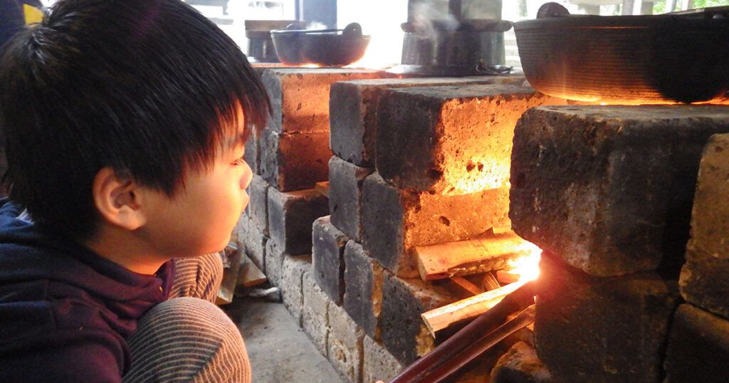 自然の家での野外炊事