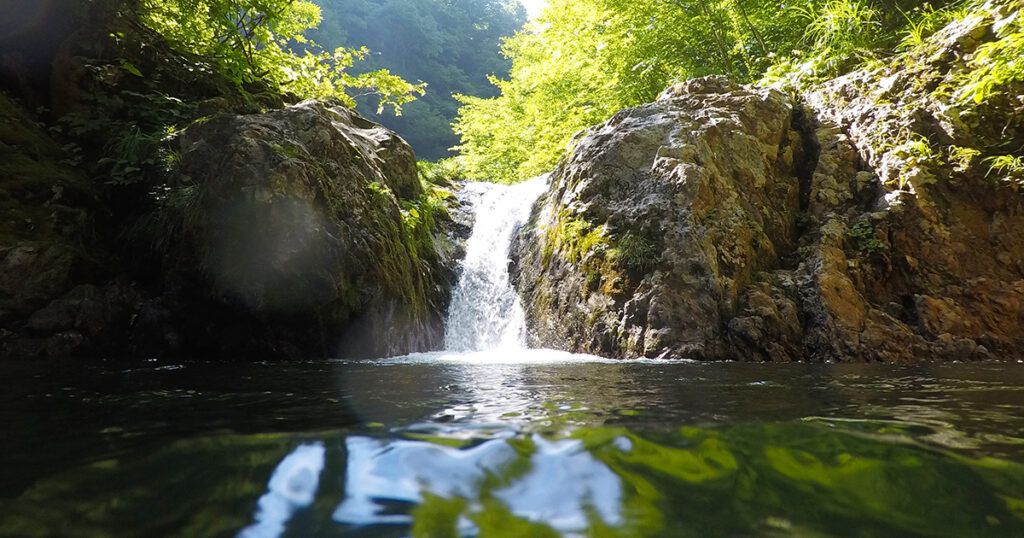 砥沢川
